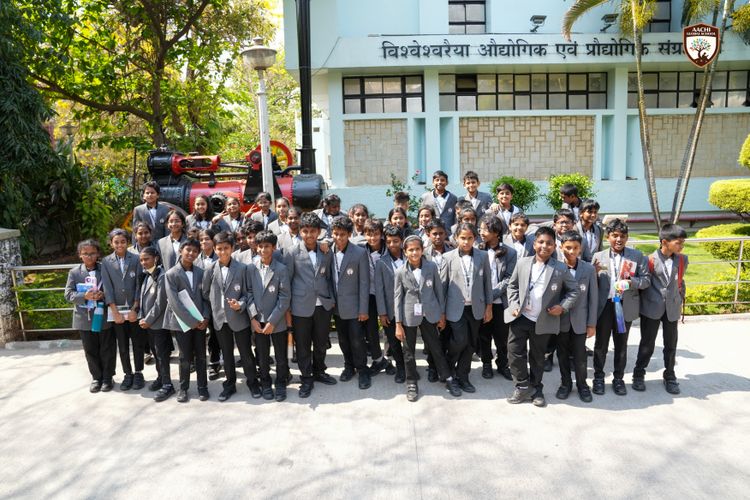 Educational Trip to Visvesvaraya Industrial and Technological Museum, Bangalore - Aachi Global School, Chennai