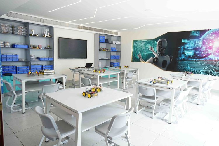 AI & Robotics lab - Aachi Global School facility